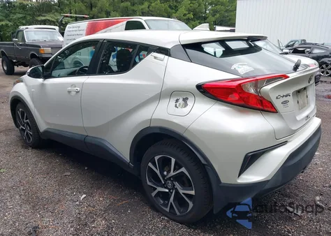 2018 Toyota C-Hr Xle/Xle Premium from USA, damaged, VIN NMTKHMBXXJR037590